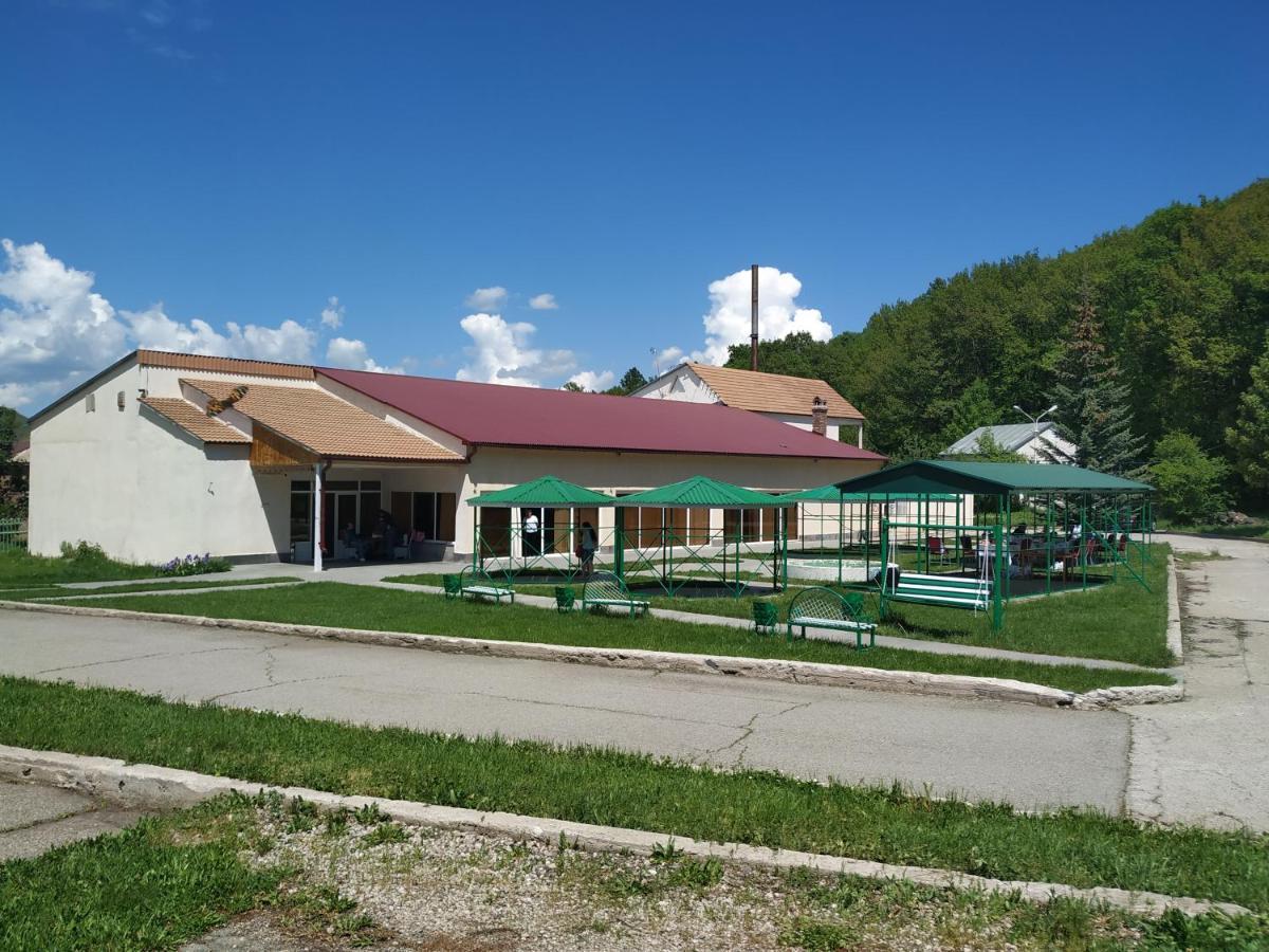 Aliq Hotel Tsaghkadzor Esterno foto
